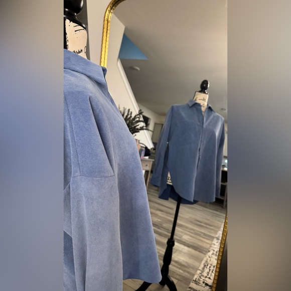 Zara Light Blue Textured Top - Picture 7 of 13